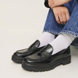 Reformation Agathea Chunky Loafer Black - Size 9.5